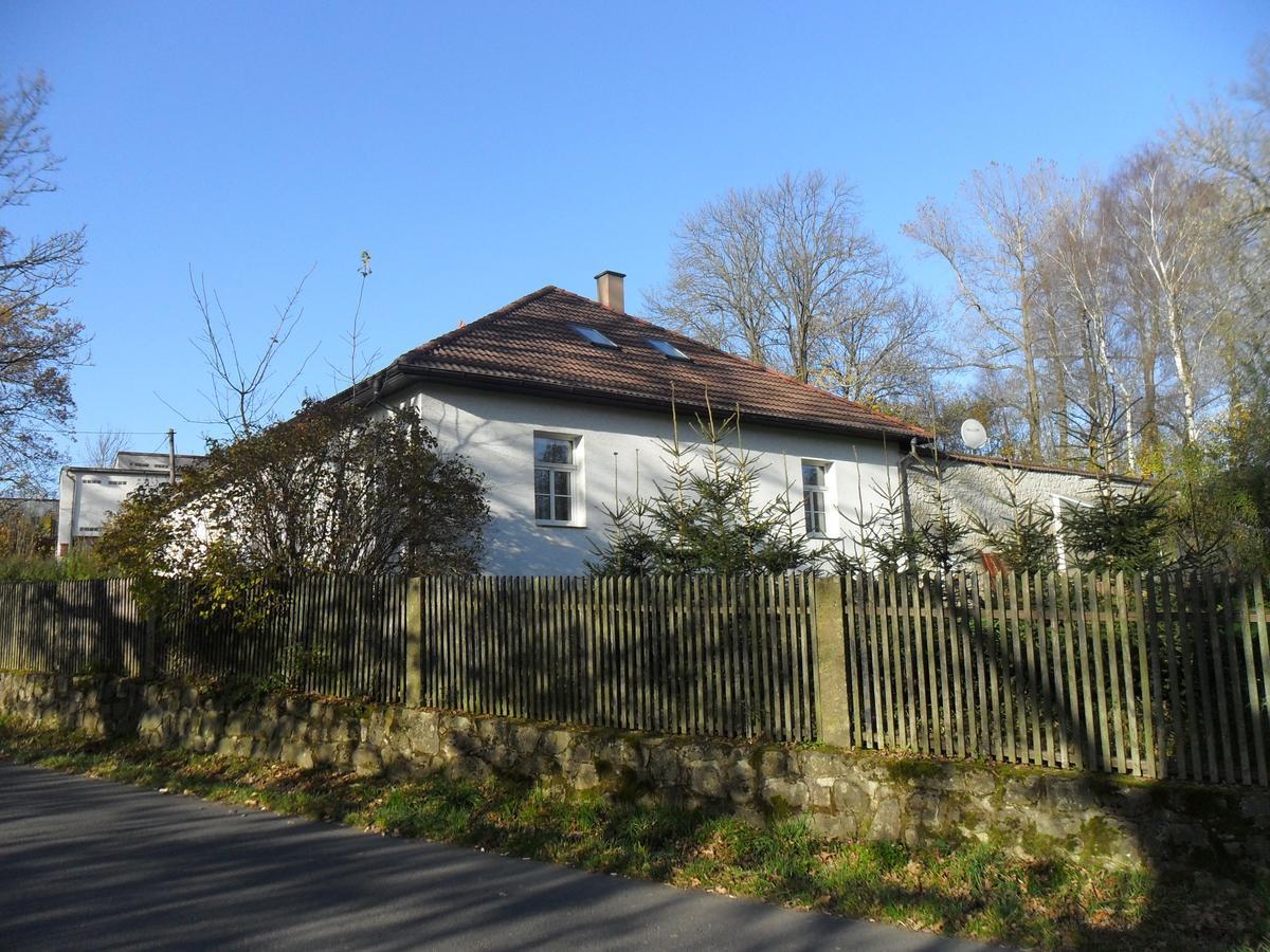 Ubytovani U Lva Zirovnice Luaran gambar
